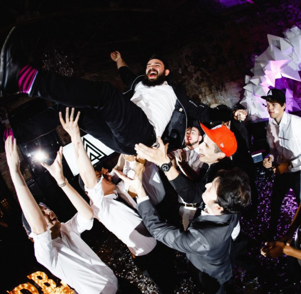 Out Law: свадебная вечеринка Артема и Алисы