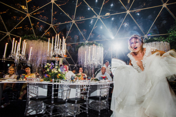 Свадьба в прозрачном шаре