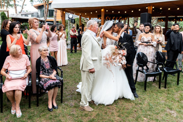 Mulatwedding: в Киеве прошла громкая свадьба ведущего