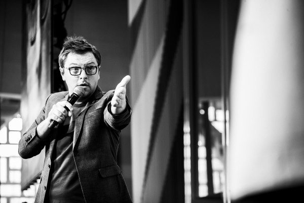 Ведущие Роман Клячкин