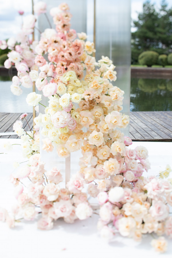 Все о свадьбах в яхт-клубе Sky River