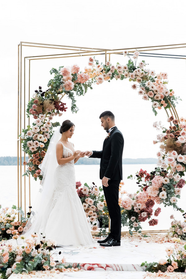 Свадьба Лады и Тимура на озере Сенеж