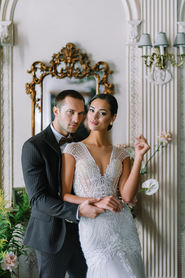 Сияющая кожа — основа свадебного макияжа