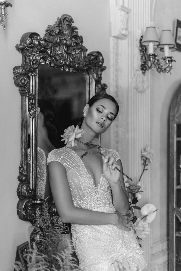 Сияющая кожа — основа свадебного макияжа