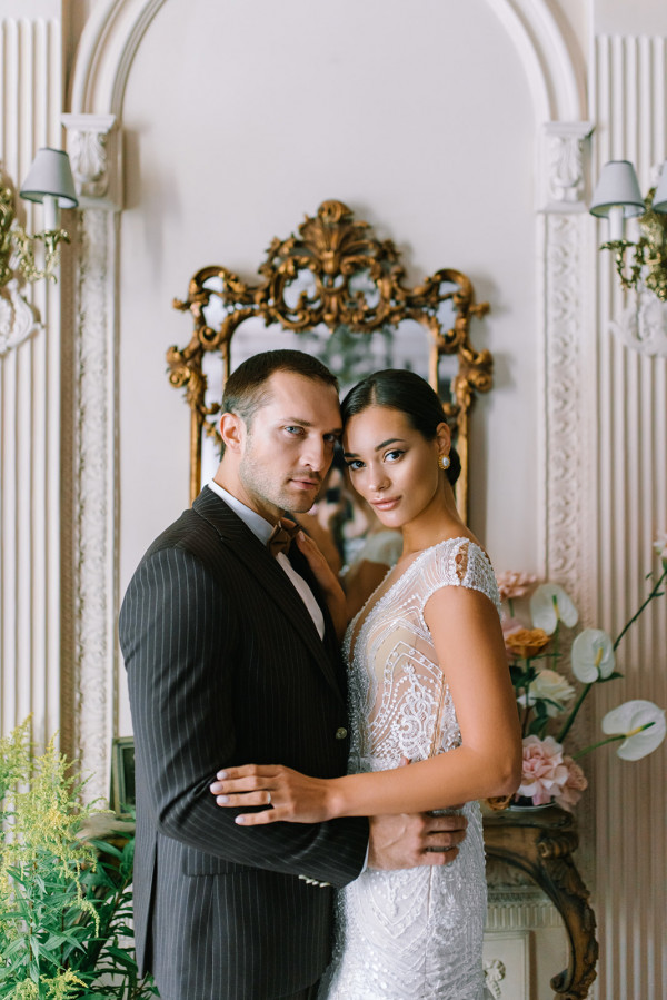 Сияющая кожа — основа свадебного макияжа