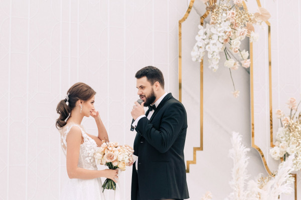 Свадьба Яны и Сергея в оттенках розового