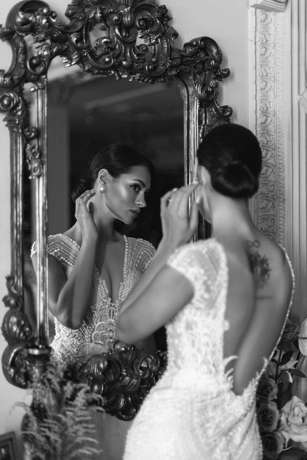 Сияющая кожа — основа свадебного макияжа