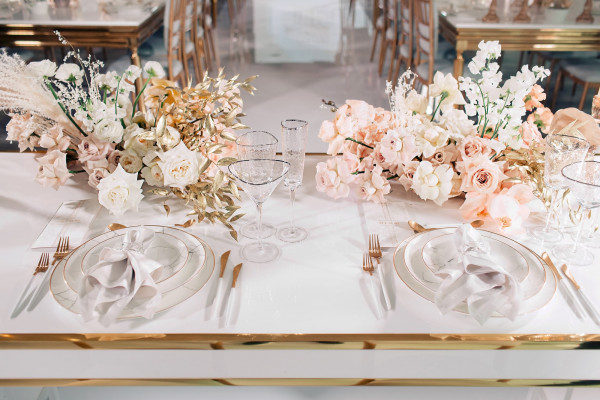 Свадьба Яны и Сергея в оттенках розового