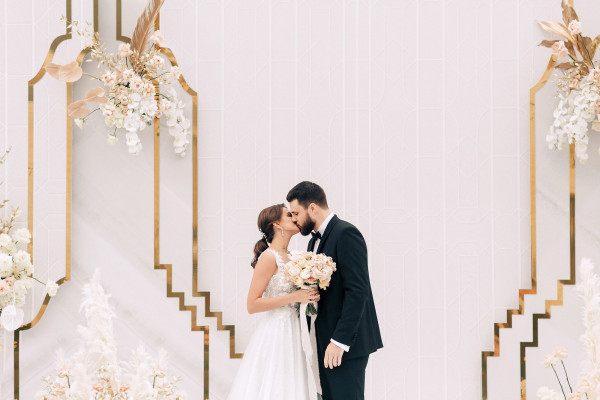 Свадьба Яны и Сергея в оттенках розового