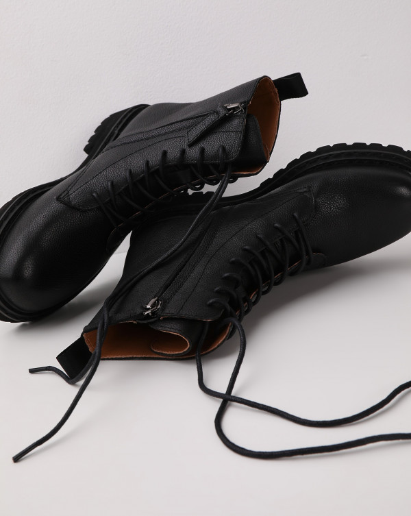 Где купить грубые ботинки — главную вещь