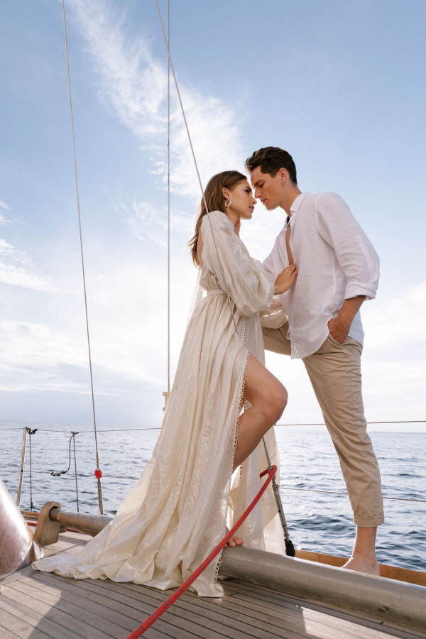 Предсвадебная съемка на яхте