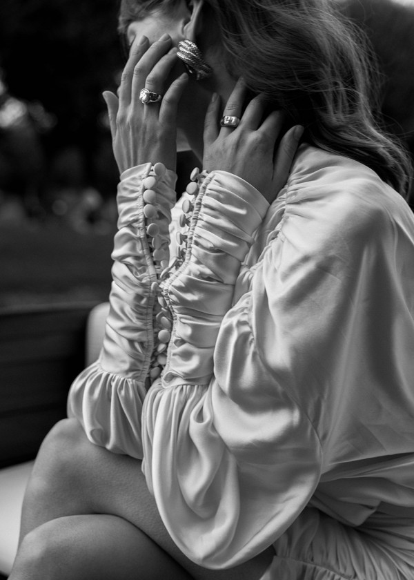 Предсвадебная съемка на катере в Санкт-Петербурге