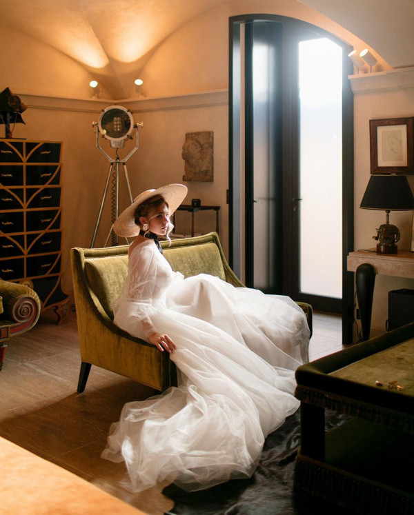 Свадебные платья Christi Wedding для невест, которые