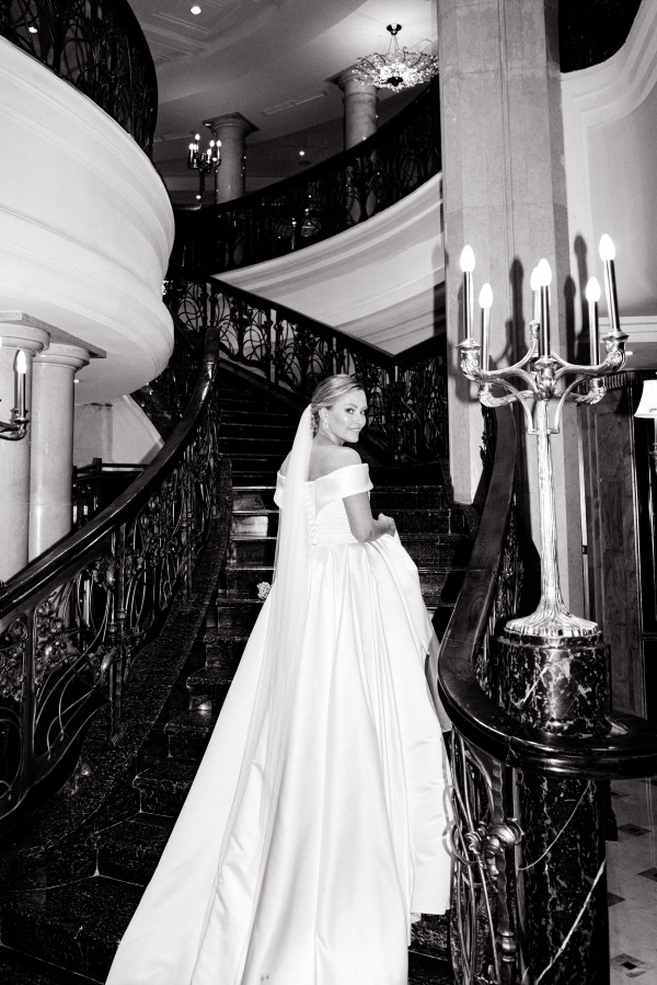 Воздушная свадьба в отеле The St. Regis