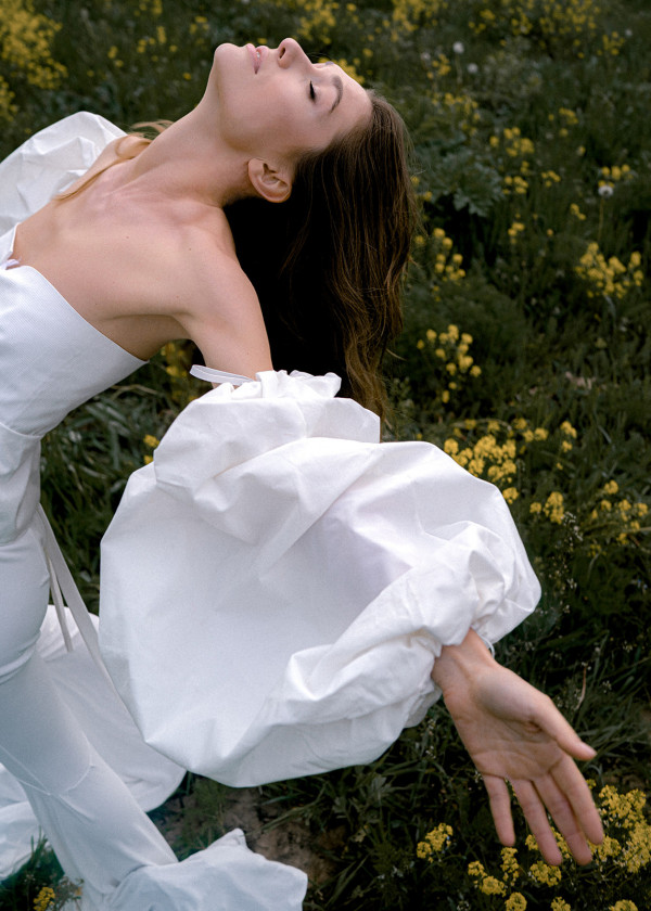 Фото на полароид — идея для предсвадебной