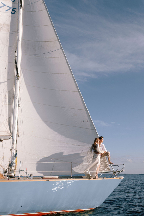 Предсвадебная съемка на яхте