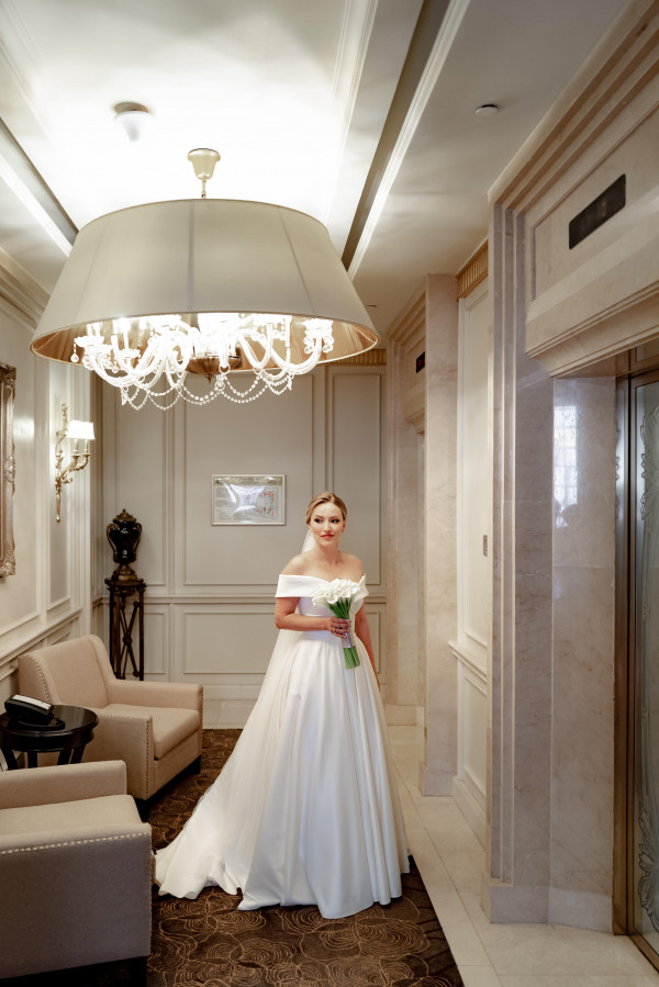 Воздушная свадьба в отеле The St. Regis