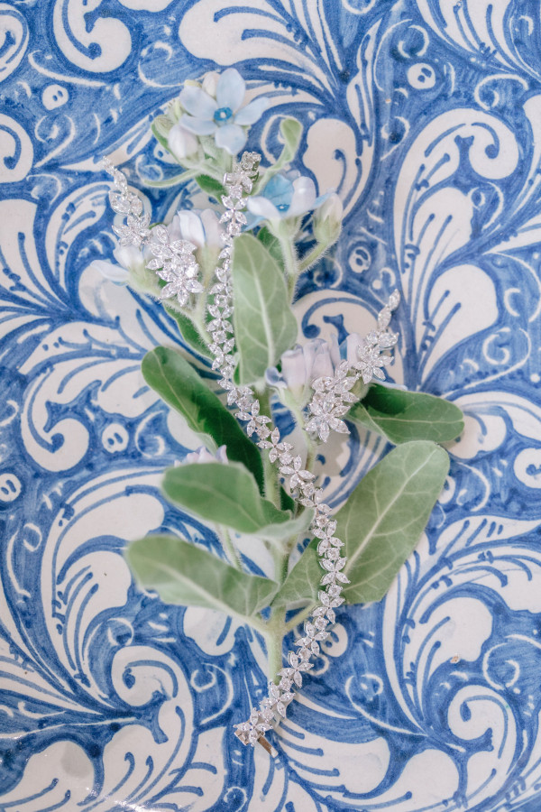 Итальянский свадебный ужин под оливковыми деревьями