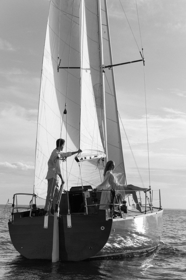 Предсвадебная съемка на яхте