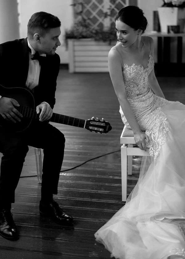 Трогательная церемония в подмосковном особняке