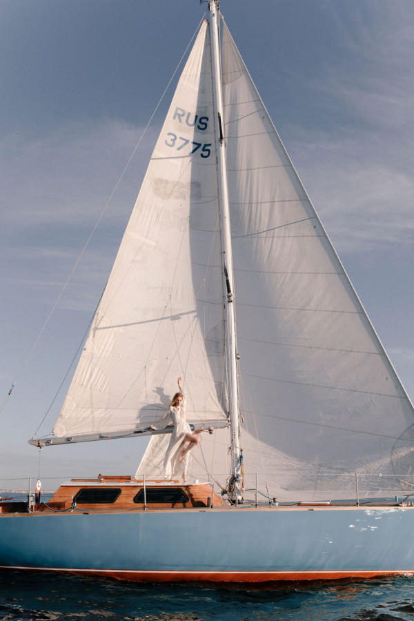 Предсвадебная съемка на яхте