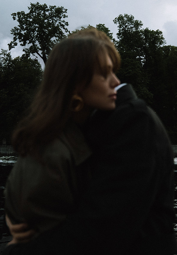 Предсвадебная съемка на катере в Санкт-Петербурге