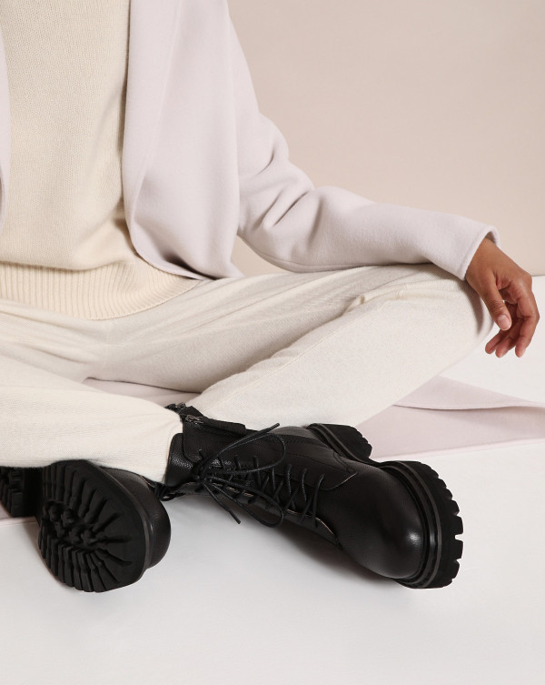 Где купить грубые ботинки — главную вещь