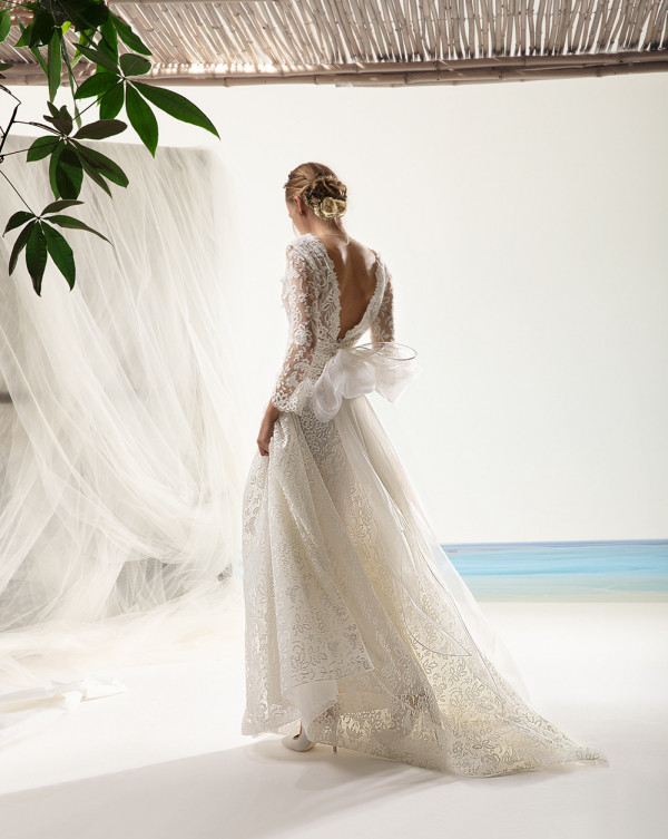 Принцесса или греческая богиня? Показываем новые платья