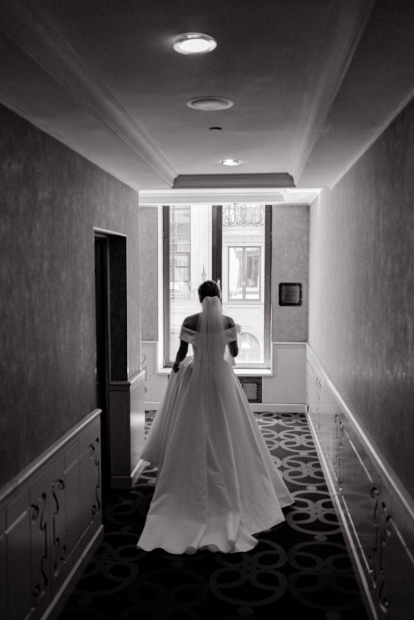 Воздушная свадьба в отеле The St. Regis