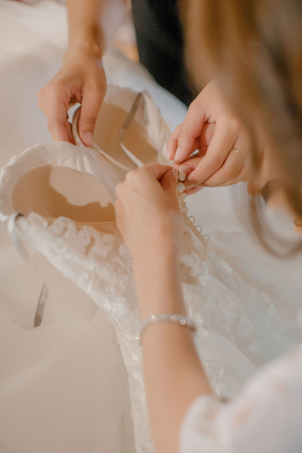 Итальянский свадебный ужин под оливковыми деревьями