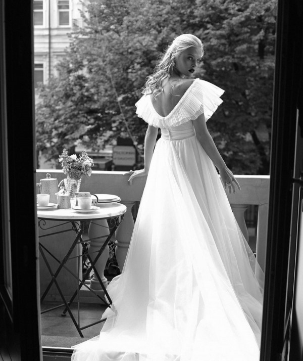 Свадебные платья Christi Wedding для невест, которые