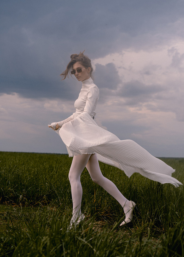 Фото на полароид — идея для предсвадебной