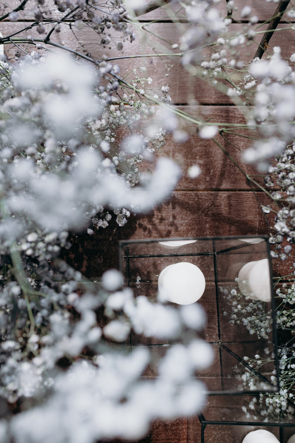 Свечи, сухоцветы и другие тренды в декоре