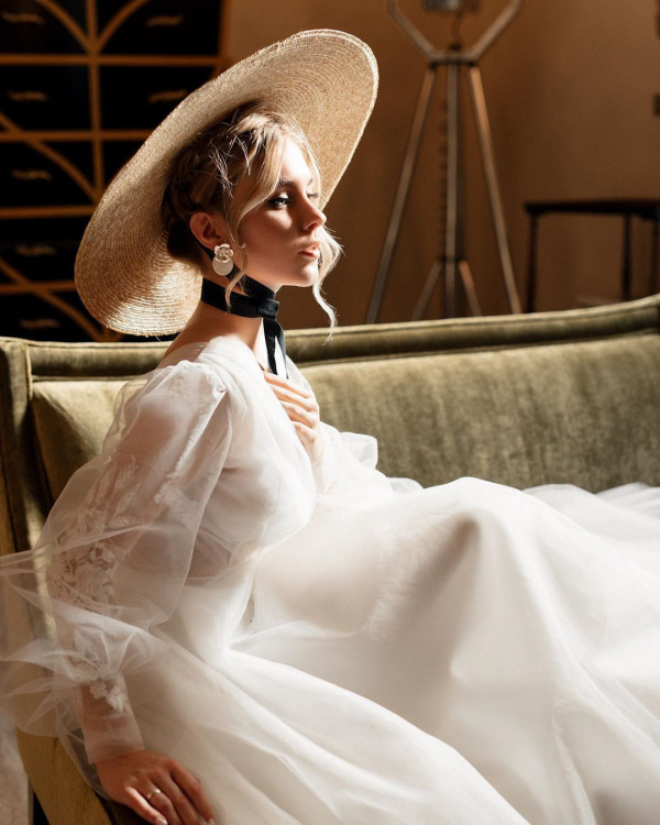 Свадебные платья Christi Wedding для невест, которые