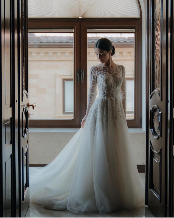 Свадебные платья Christi Wedding для невест, которые