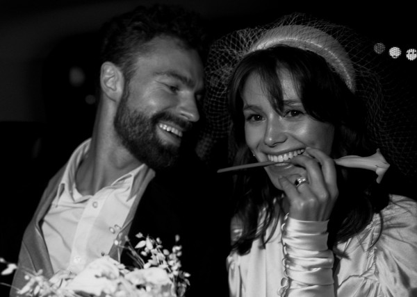 Предсвадебная съемка на катере в Санкт-Петербурге