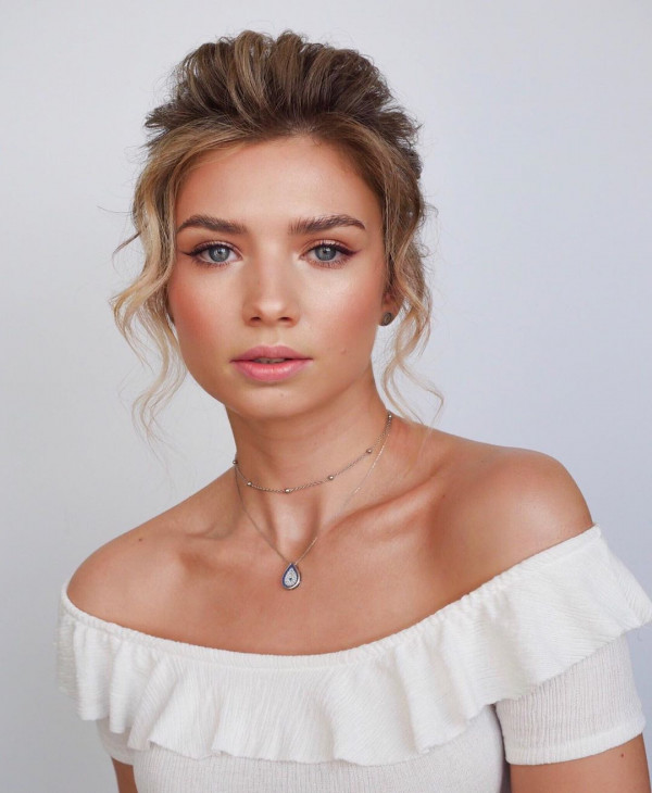 «Зацелованные» губы, легкие смоки и другие осенние