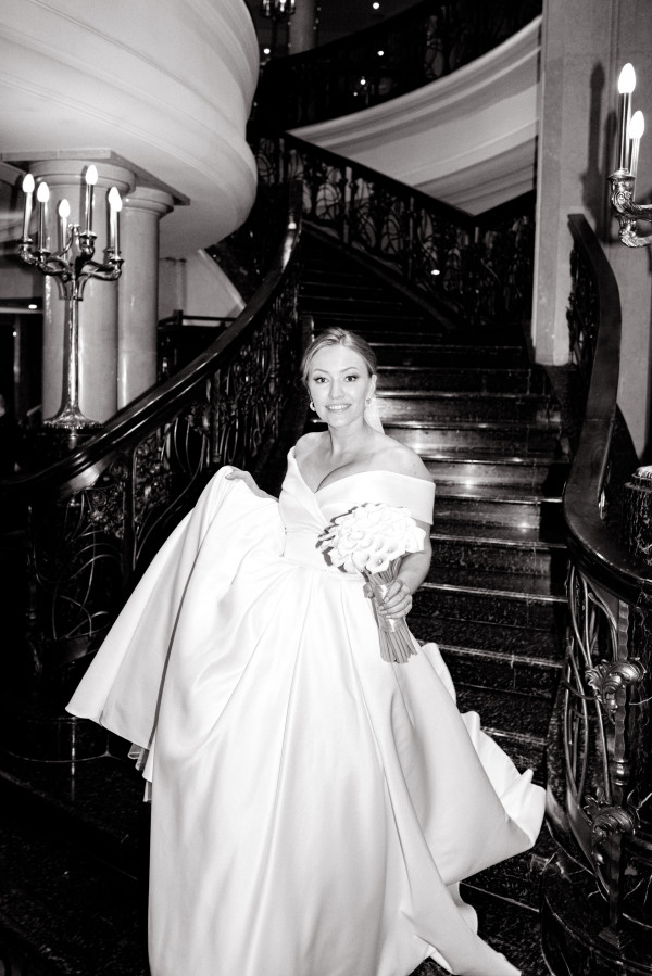 Воздушная свадьба в отеле The St. Regis