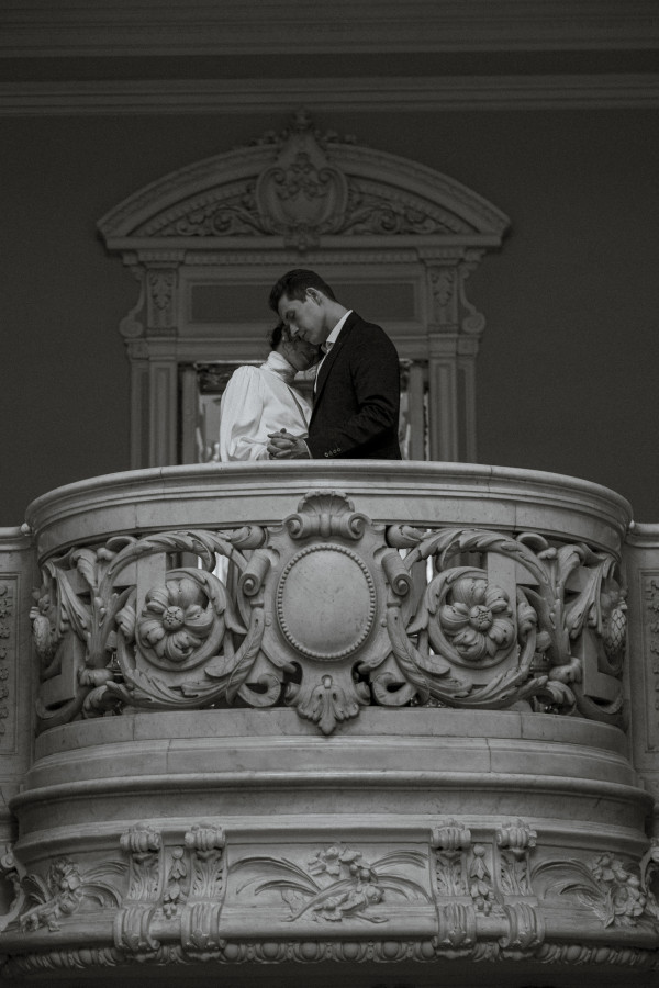 Свадебная серия в пасмурном Петербурге от Анны