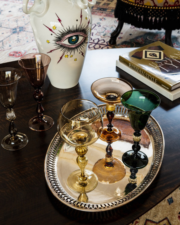 Где купить подарок на свадьбу?