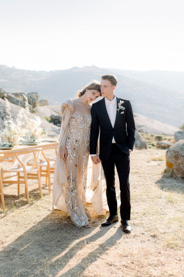 Любовное посвящение от Anna Roussos