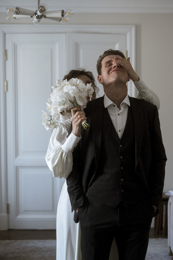 Свадебная серия в пасмурном Петербурге от Анны