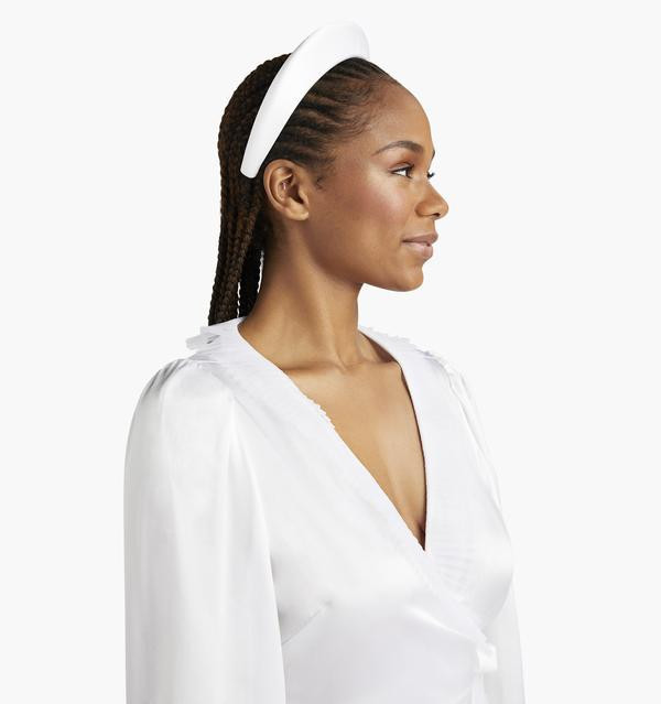 Ободки для свадебного образа