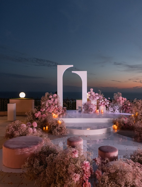 Свадьба на берегу у неба