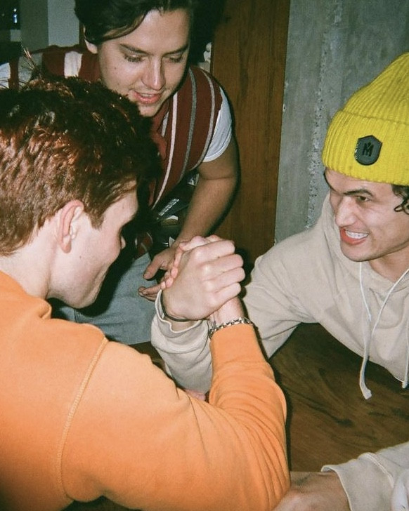 Куда полететь на мальчишник? 5 доступных мест