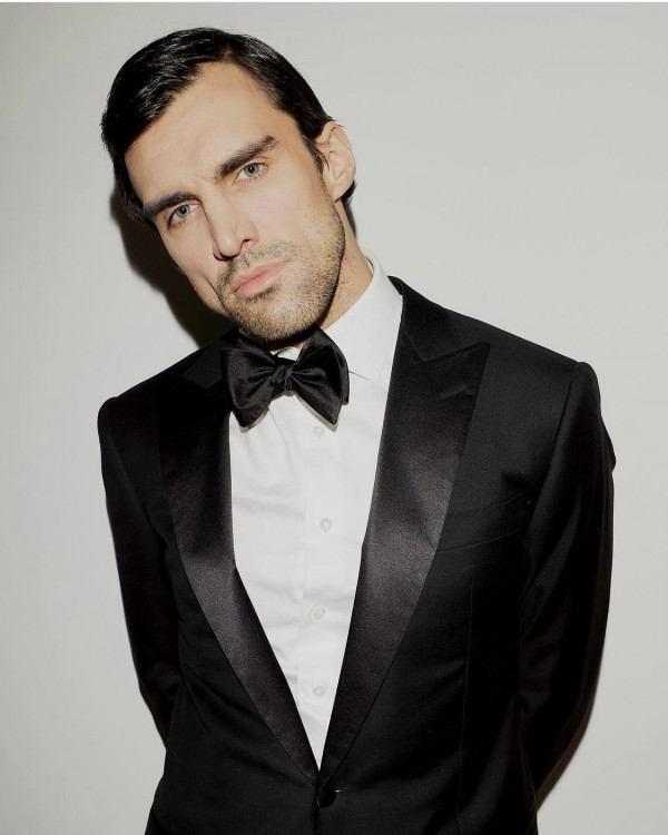 3 места, где купить костюм жениха в