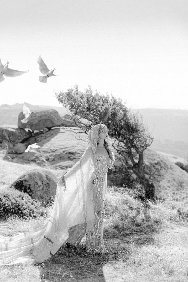 Любовное посвящение от Anna Roussos