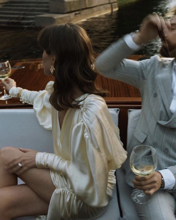 Свадьба в Петербурге. Где остановиться молодоженам, если