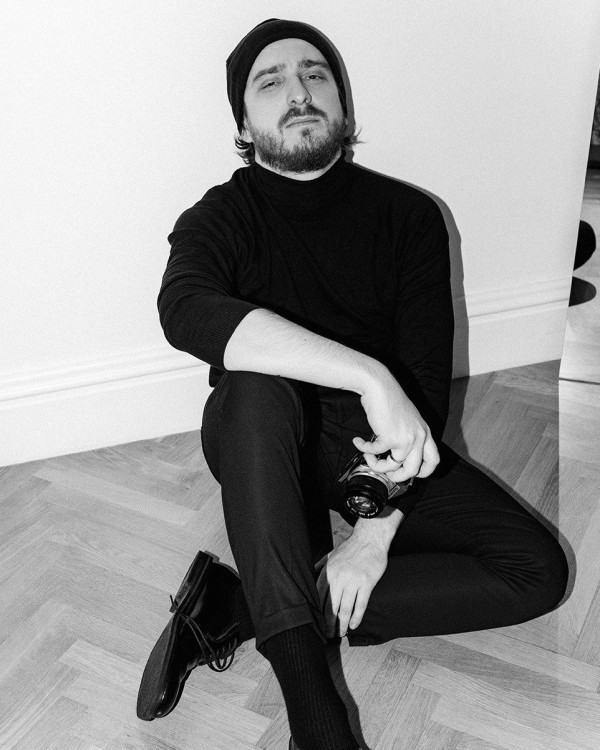 «Я всегда искал в фотографии особенную глубину,