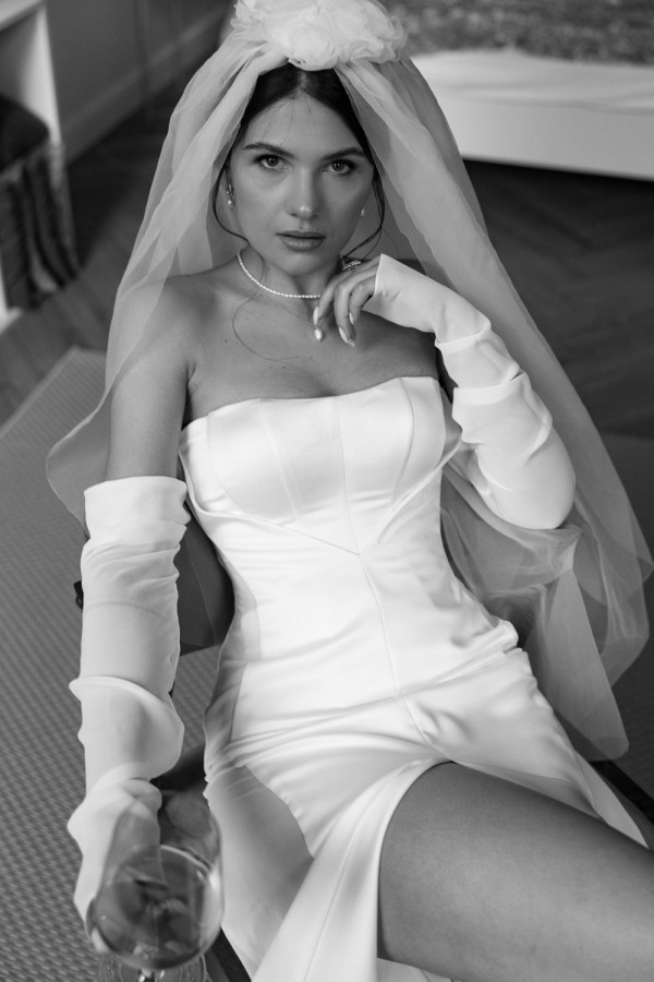 Дерзкая свадебная съемка. Черно-белые кадры Павла Голубничего